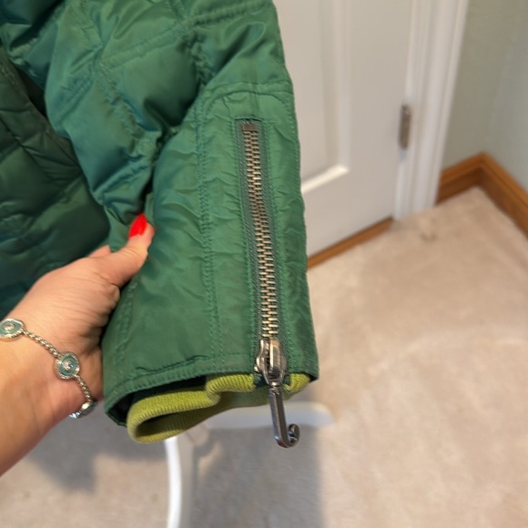 Juicy couture vintage puffer coat in green size Small - Picture 4 of 7
